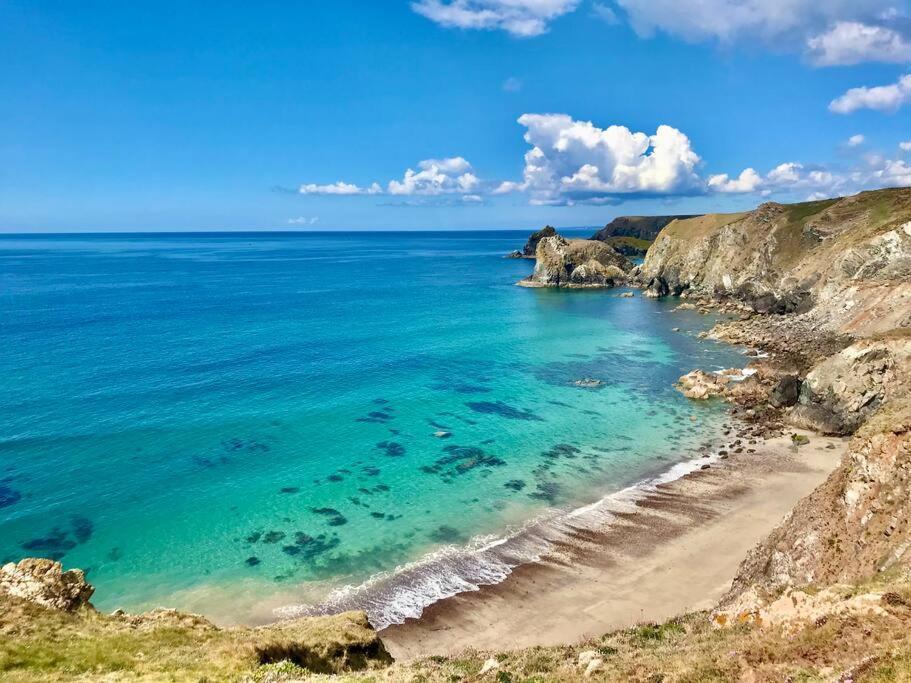 Cornish Caravan On The Lizard Peninsula, Cornwall. Helston Bagian luar foto